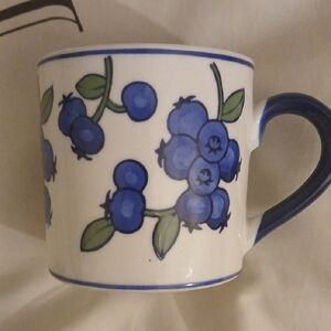 Blueberry Pattern Ceramic Mug - Blue